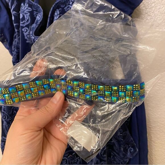 WEISSMAN Dance costume blue poet sleeve rhinestone Heathens 10861 adult MA - Picture 9 of 10